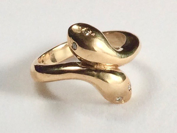 Double Snake Head Ring