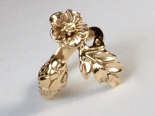 Snake Head with Flower Ring