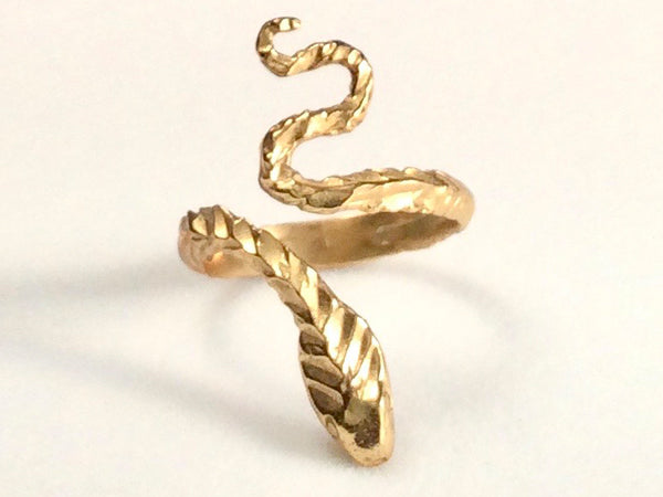serpent ring, snake ring, golden snake ring